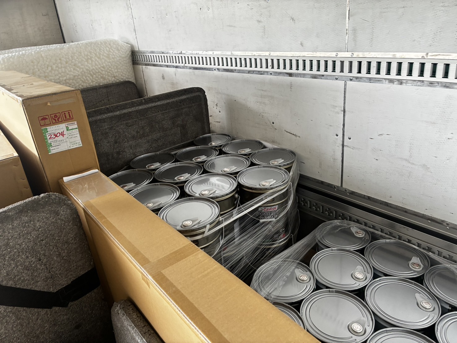 月～金・8:00～18:00の4t集荷集配で、経験を活かして新しい一歩を。週末は自分の時間を大切に、安定した働き方を始めませんか？